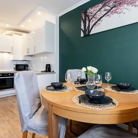 Citystay Usmiech Elizy Appartement *